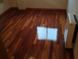 LIJADO Y BARNIZADO DE PARQUET