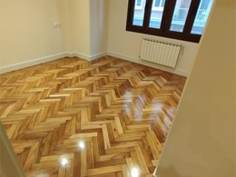 LIJADO Y BARNIZADO VIVIENDA COMPLETA