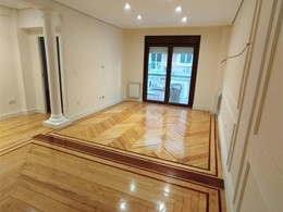 LIJADO Y BARNIZADO VIVIENDA COMPLETA