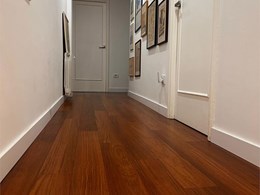 Tarima flotante laminada AC6